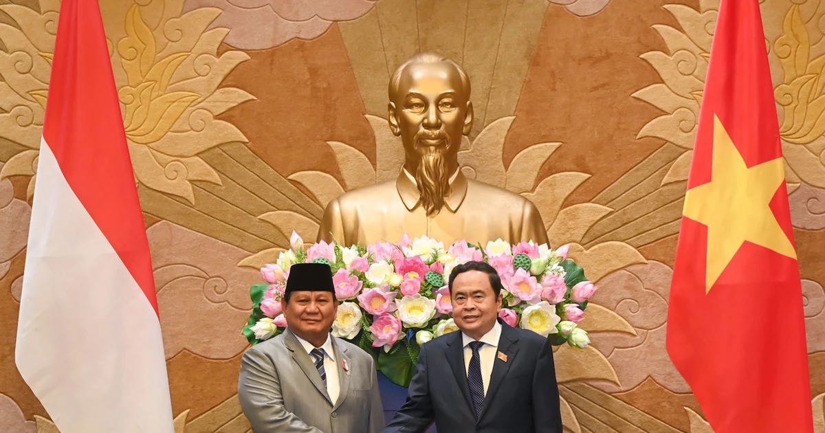 El presidente de la Asamblea Nacional recibe al presidente electo de Indonesia, Prabowo Subianto