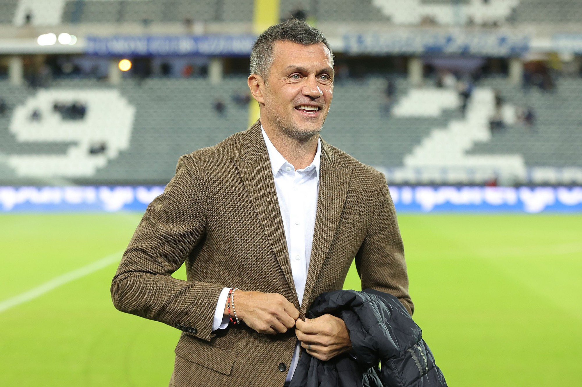 Huyền thoại Paolo Maldini và HLV Mourinho cùng sắp đến giải Saudi Pro League - Ảnh 1.