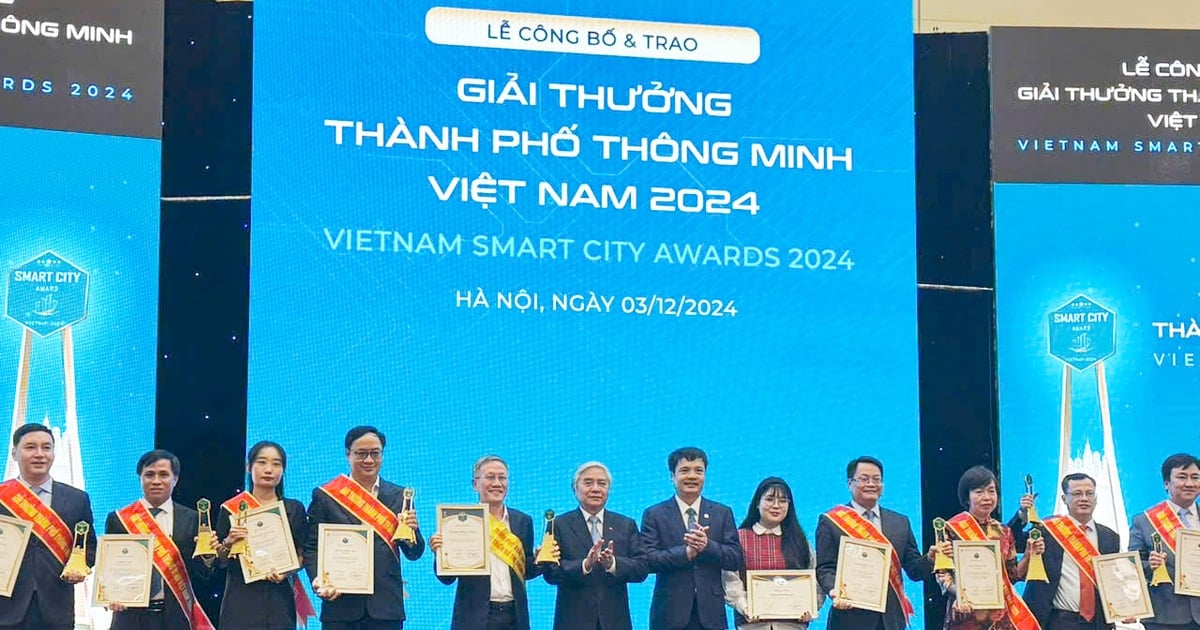 Đà Nẵng nhận Giải thưởng thành phố thông minh Việt Nam 2024