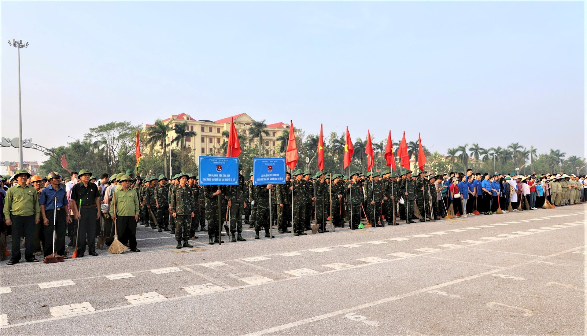 Toàn cảnh phát động (1)