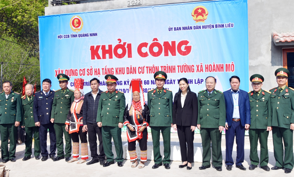 The Association of War Veterans of Binh Lieu province and district started construction of infrastructure for the residential area of ​​Trinh Tuong village (Bac Cuong village, Hoanh Mo commune, Binh Lieu district) in early 2023.