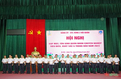 Vùng 2 Hải quân: Tôn vinh quân nhân chuyên nghiệp tiêu biểu xuất sắc