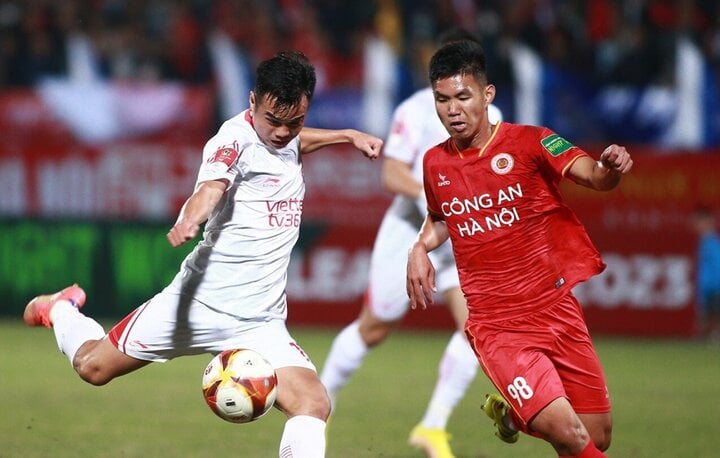 Tâm điểm vòng 21 V.League là trận derby thủ đô giữa CAHN và Viettel