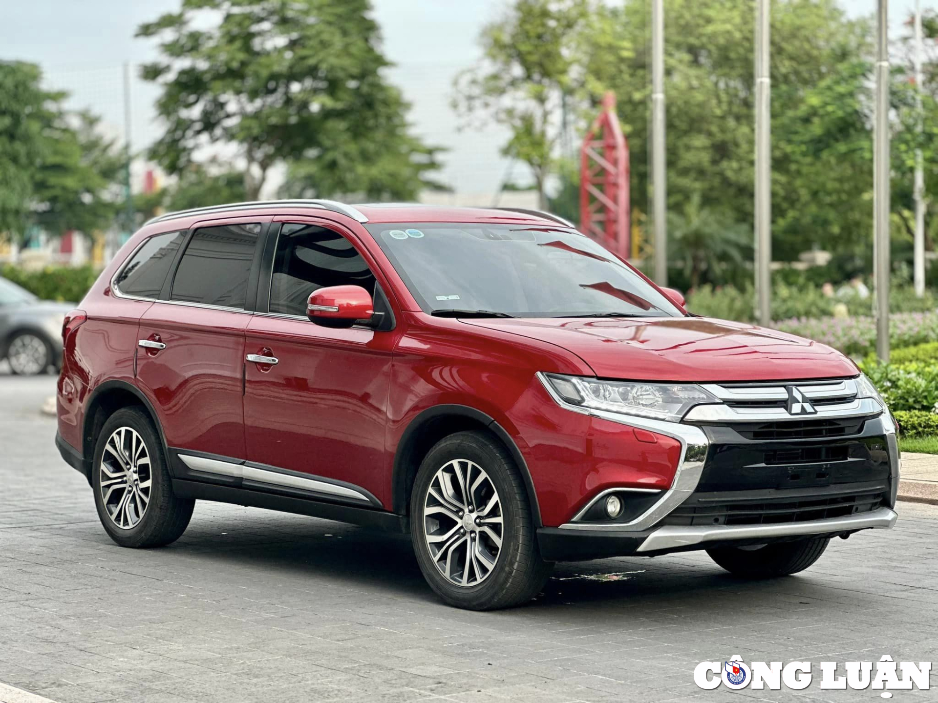 Prix ​​de la voiture Mitsubishi Outlander août 2024 prix réduit sur tout le segment SUV image 5