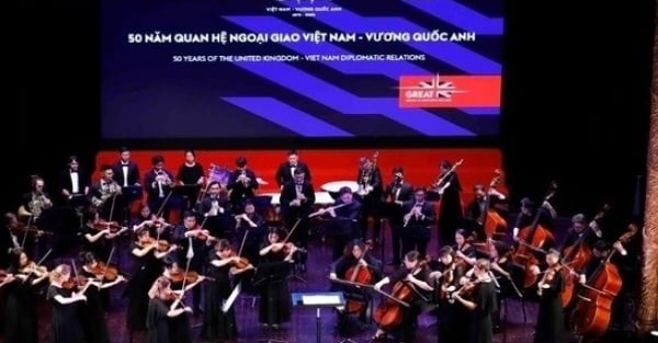 Intercambio de arte para celebrar 50 años de relaciones diplomáticas entre Vietnam y el Reino Unido