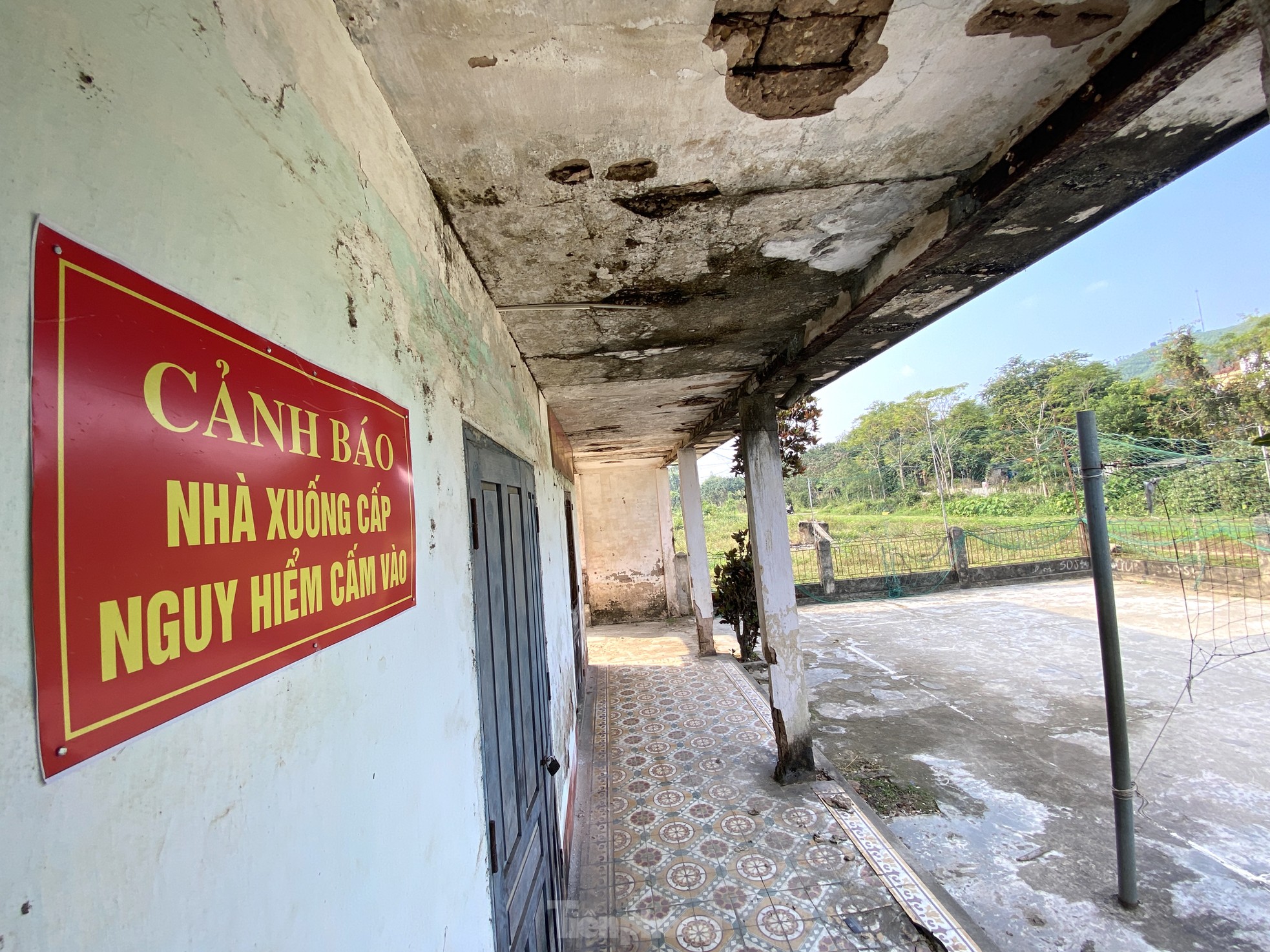 The desolation of the 'abandoned' railway line in Nghe An photo 13