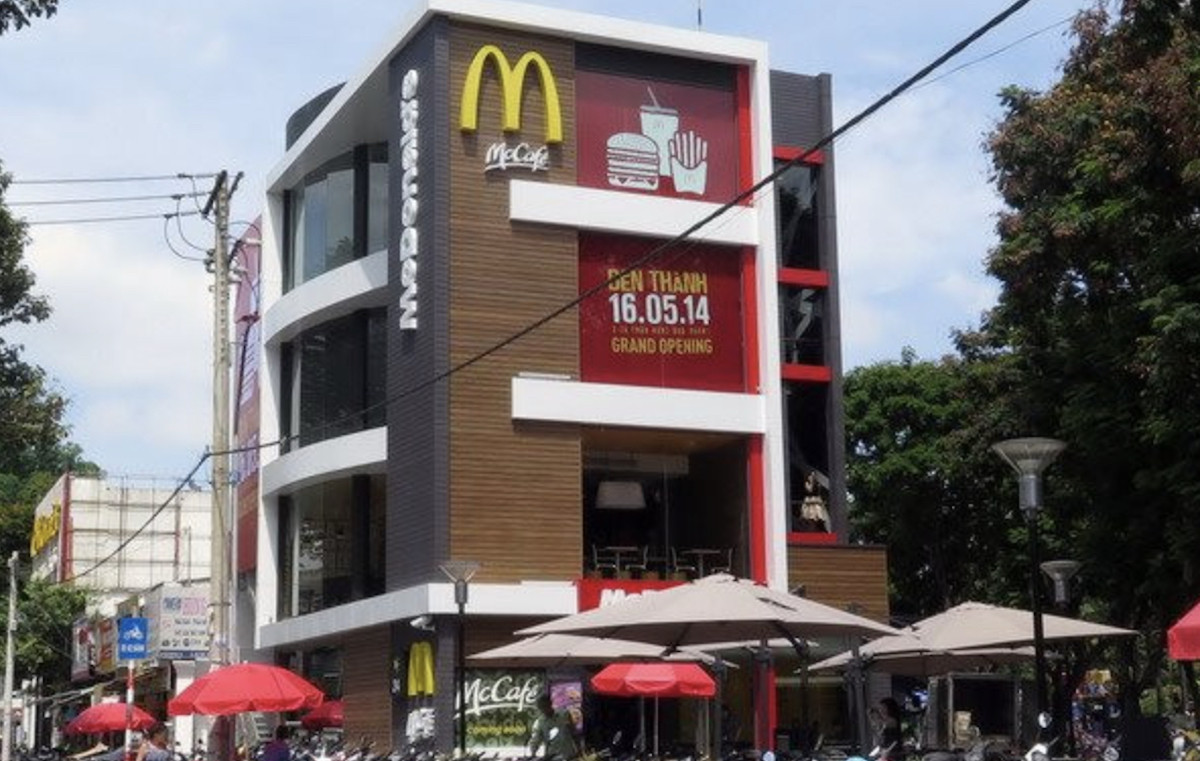 mcdonald's bến thành.jpg