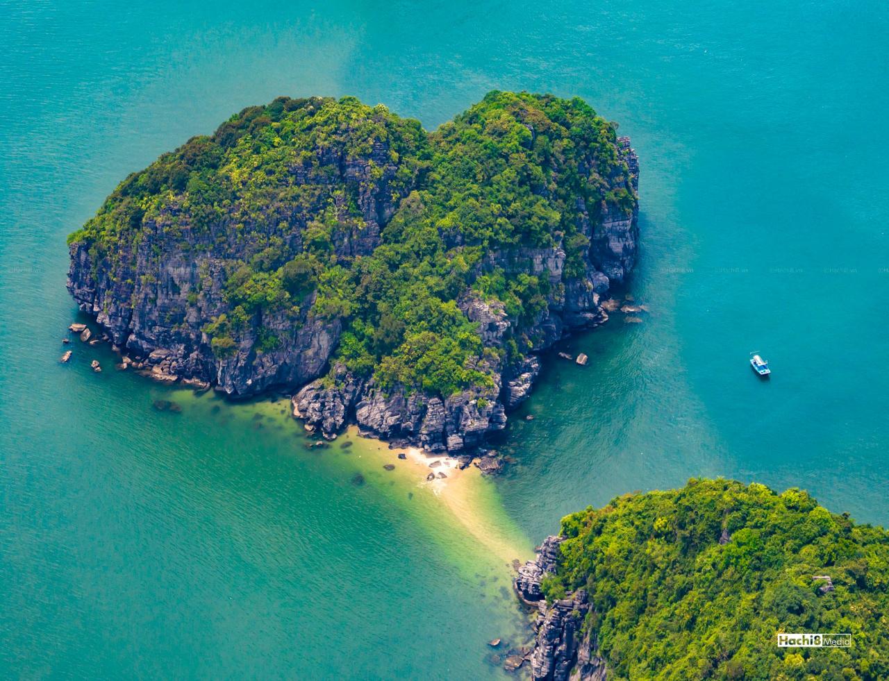 ランハー湾を発見 - カットバ島の楽園の島