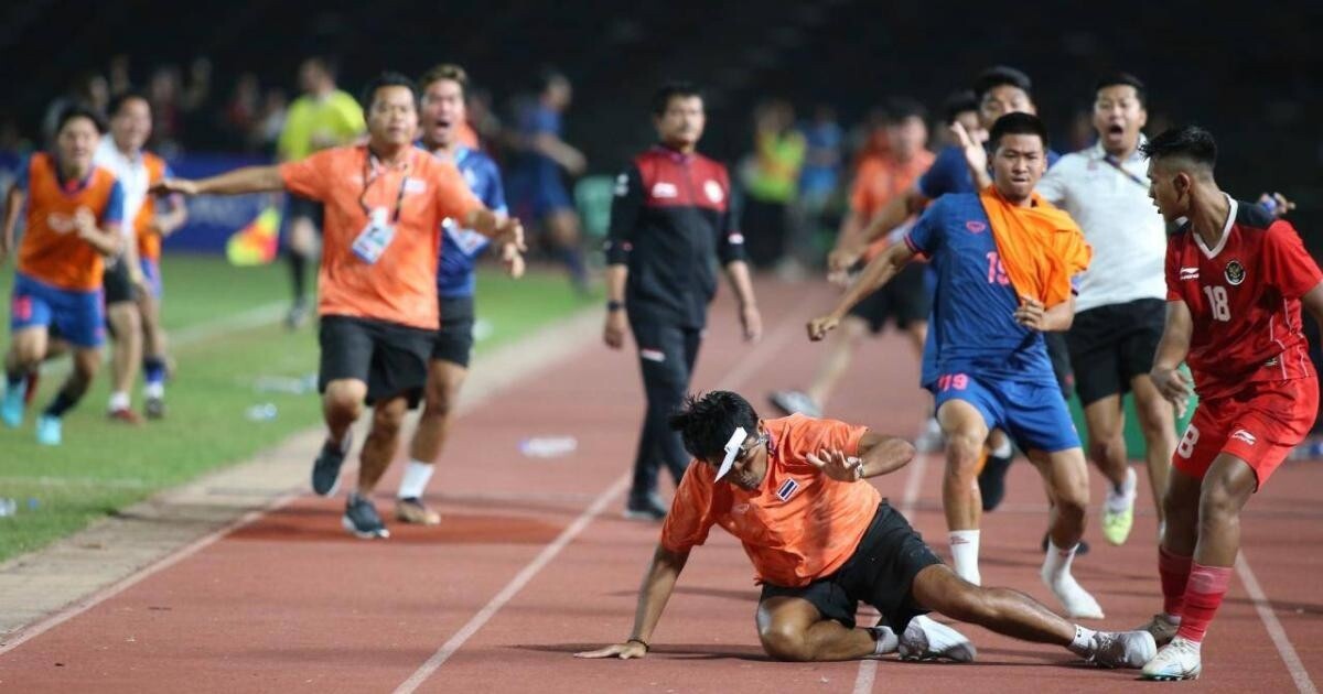 Thái Lan điều một trung tướng giải quyết vụ ẩu đả tại chung kết SEA Games