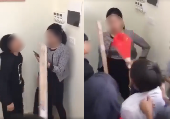 La maestra fue acorralada, los alumnos la insultaban sin parar y usaban palos y abanicos para señalarle la cara. Foto recortada del clip.