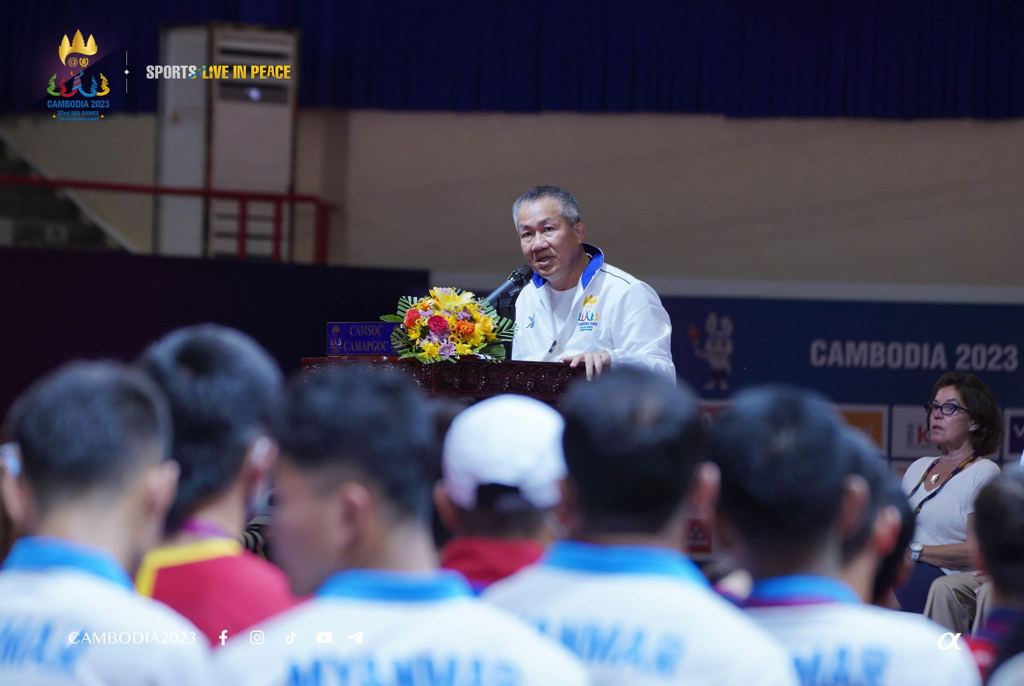 Ông Vath Chamroeun: ‘Lễ bế mạc quy mô nhỏ nhưng hoành tráng không thua lễ khai mạc’ - Ảnh 2.