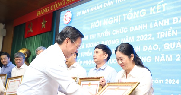 Chi tiết kế hoạch thi tuyển 5 phó giám đốc sở ở TPHCM