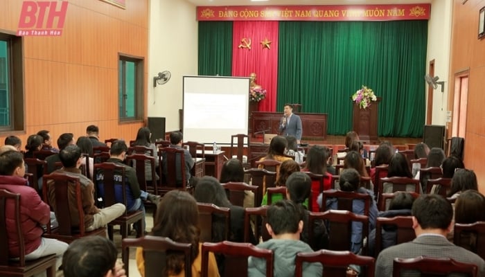 Thanh Hoa Provincial Journalists Association trains on skills to organize and operate a converged press office