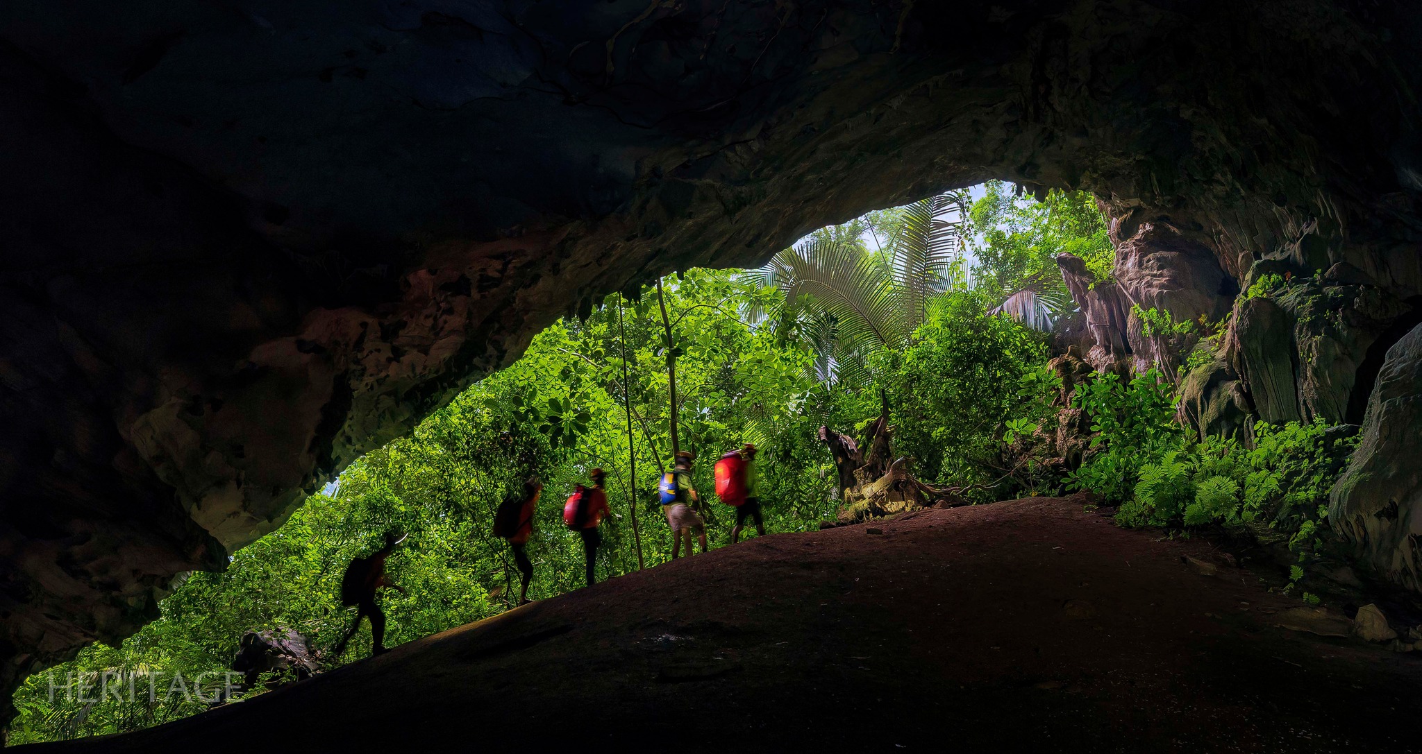 Explore the Kingdom of Caves in Quang Binh