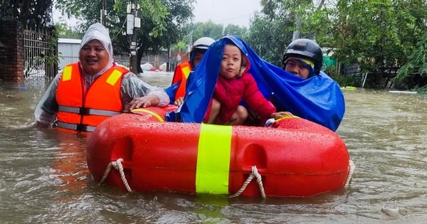 Dốc toàn lực ứng phó nguy cơ ngập lụt cục bộ do mưa lớn