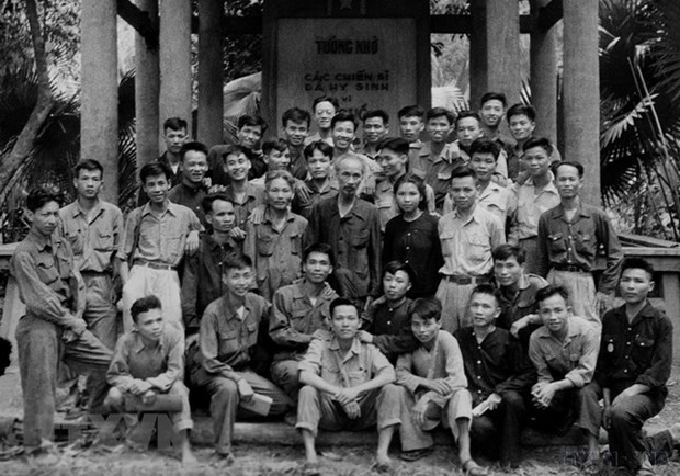 75 years of Patriotic Emulation: Praising the right people, rewarding fairly | Gia Lai Electronic Newspaper