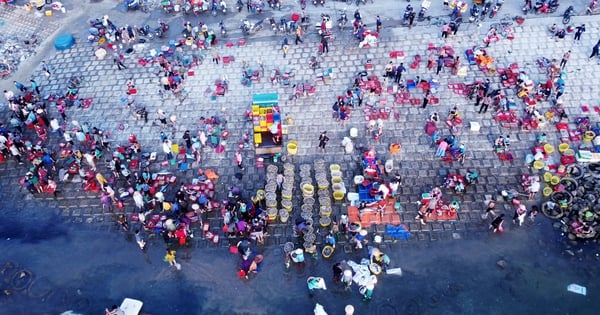 Das 600 Jahre alte Küstendorf Ha Tinh hat einen einzigartigen Markt. Um 3 Uhr morgens werden überall Fische und Garnelen angeboten und die Sonne geht unter.