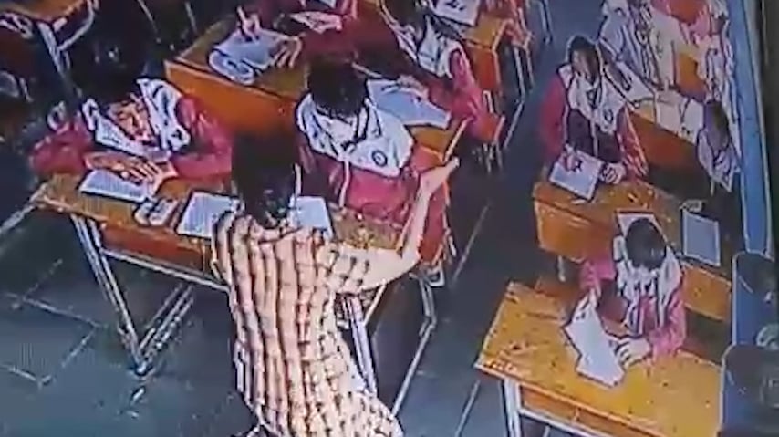 Teacher slapped student during test and was fined nearly 4 million VND