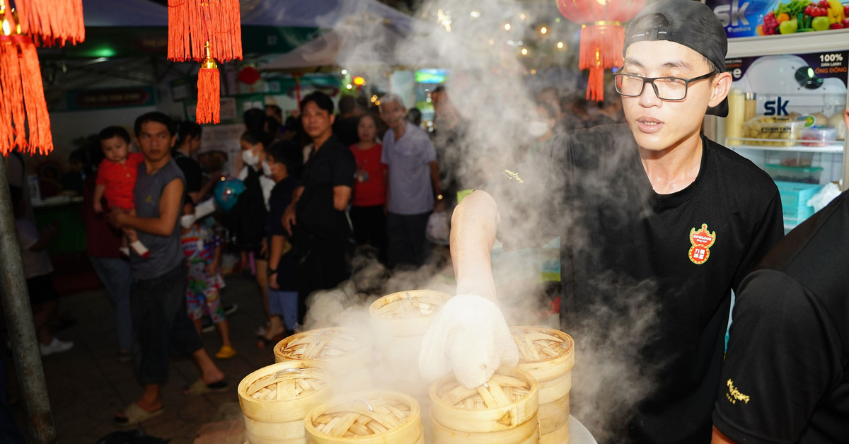 Spécialité de cuisine vietnamienne et chinoise au festival Cho Lon Food Story 2024