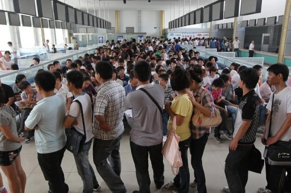 Foxconn hires 50,000 more workers to meet iPhone 16 launch schedule