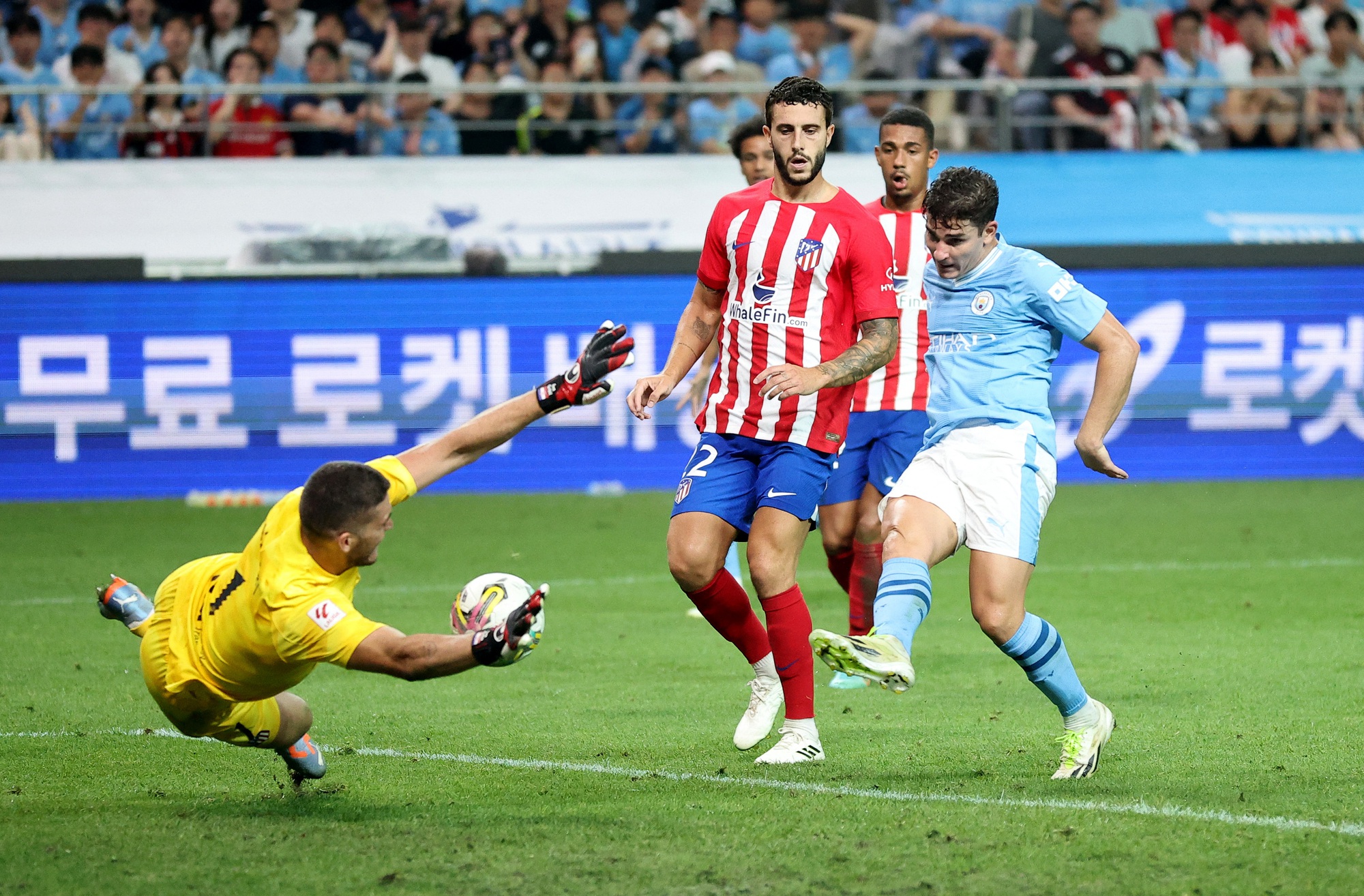 Erling Haaland tắt tiếng, Man City thất bại trước Atletico Madrid ở Seoul - Ảnh 1.