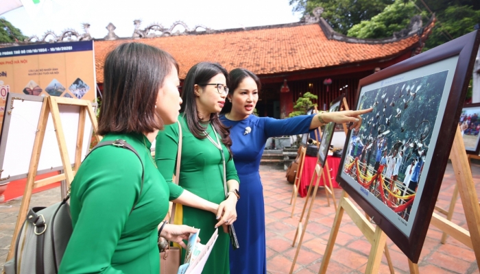 Opening of the exhibition "Hanoi - 15 years of administrative boundary expansion"