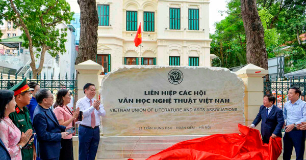 Einweihung des Hauptsitzes der Vietnamesischen Union der Literatur- und Kunstverbände