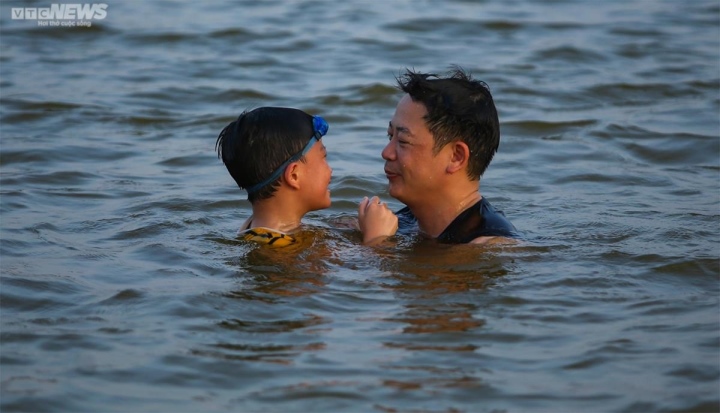 6月4日の天気予報：北部では暑さが徐々に和らぎ、南部では午後に雷雨 - 1