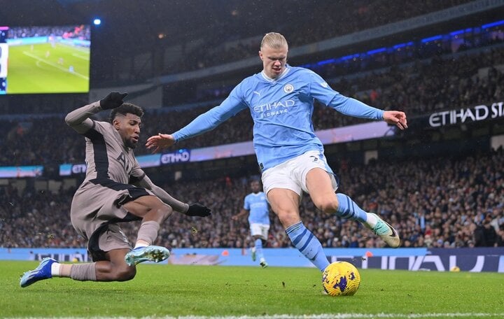 Tottenham cầm hòa Man City ở vòng 14 Ngoại Hạng Anh.