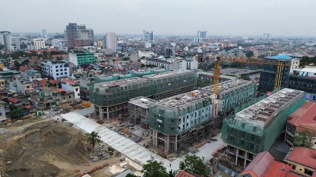 Tổ hợp nhà phố quảng trường sắp đi vào vận hành tại Thái Bình - 4