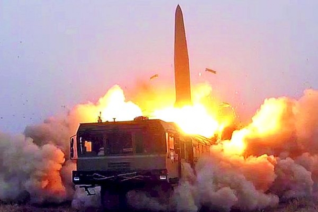 世界 - アヴデーエフカ戦線の緊張：ロシアとウクライナの接近戦（写真2）。