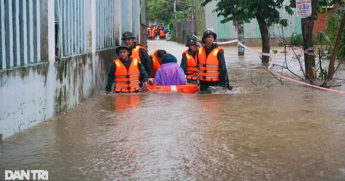 Mưa lũ nghiêm trọng tại Huế, Đà Nẵng, Thủ tướng ra công điện khẩn