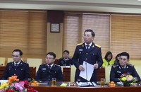 Deputy Director General Tran Duc Hung highly appreciated the role of the press in the activities of the Customs sector. (Photo: H.Nu)