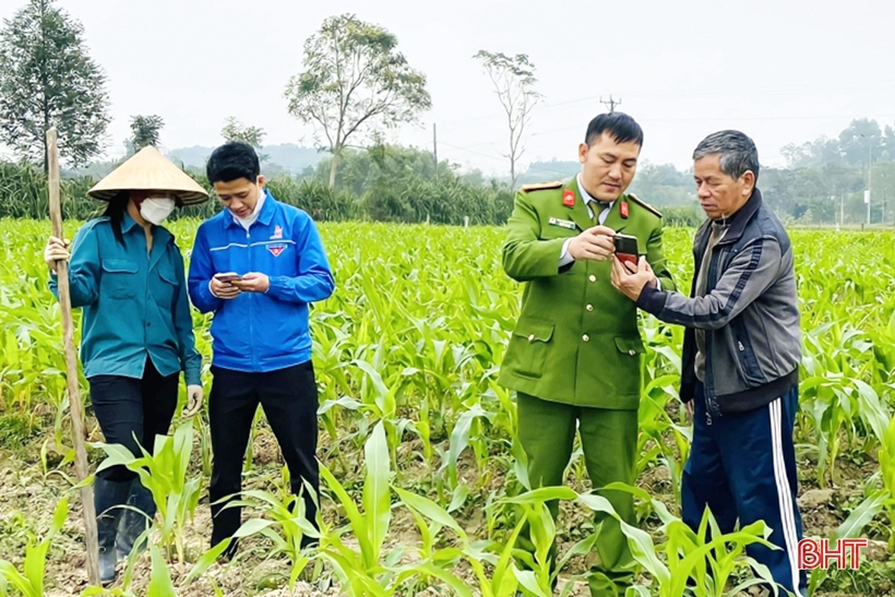 Ha Tinh leads the country in the rate of citizen identification card issuance.