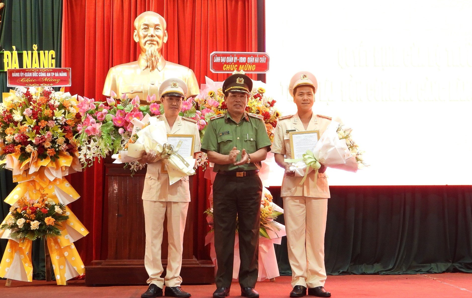 Thành lập Đồn Công an Cảng hàng không quốc tế Đà Nẵng - Ảnh 2.