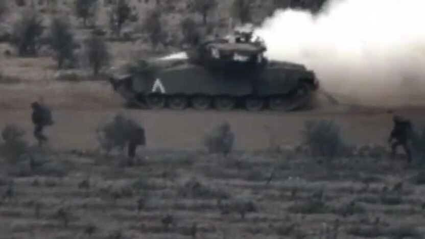Xe tăng Israel hoạt động ở phía bắc Dải Gaza