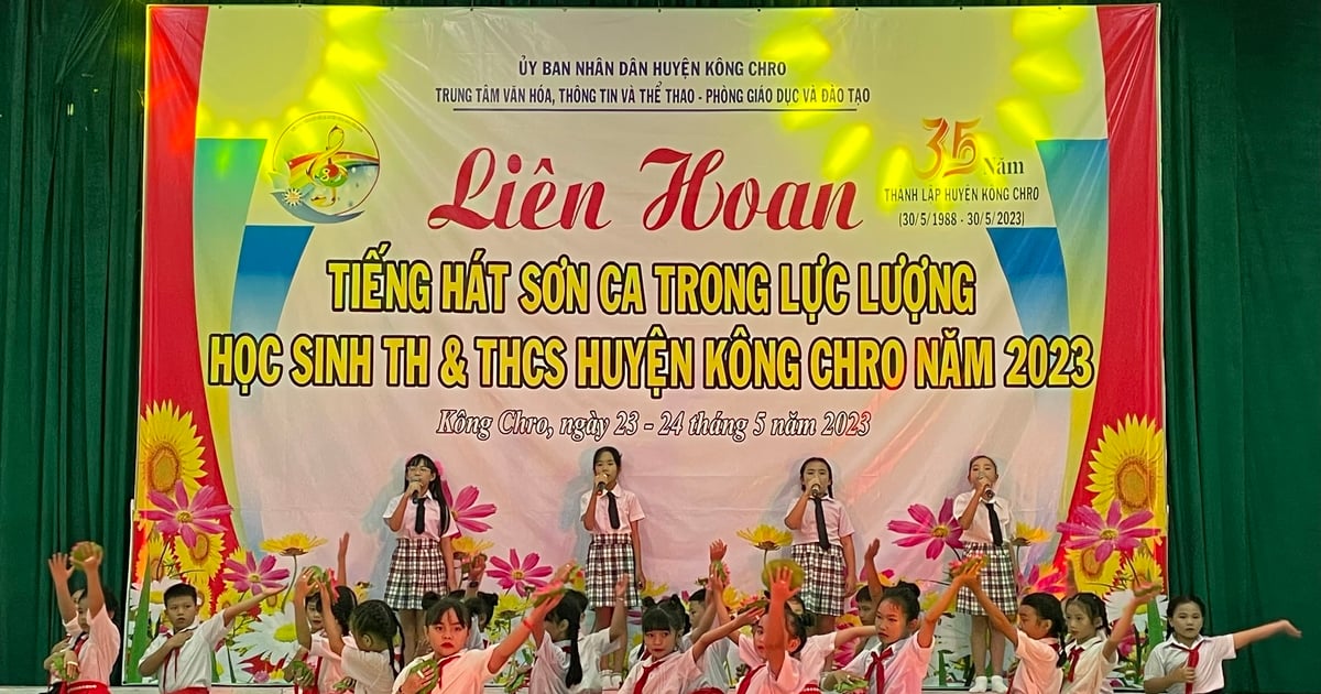 Hơn 800 học sinh tham gia Liên hoan Tiếng hát Sơn ca huyện Kông Chro | Báo Gia Lai điện tử