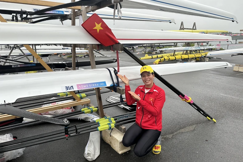 Olympic Paris 2024: Phạm Thị Huệ giành vé vào tứ kết Rowing