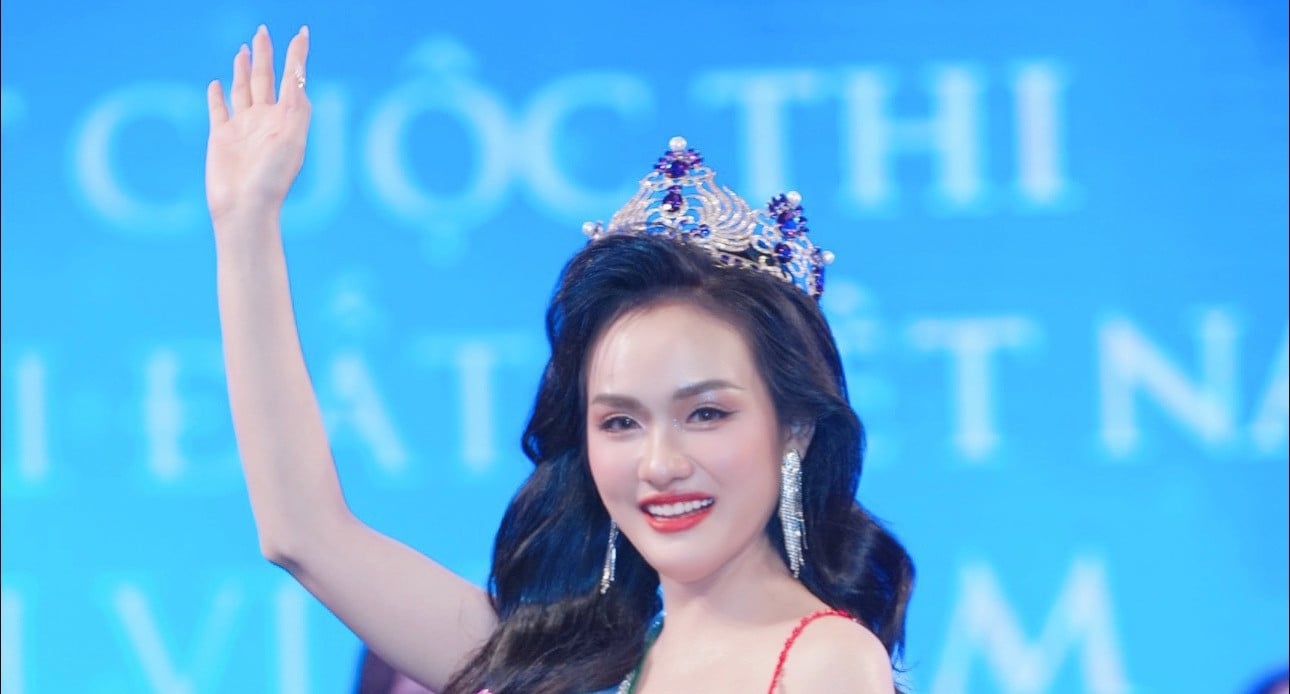 Cựu giám đốc ngân hàng đăng quang Mrs Earth Vietnam 2024