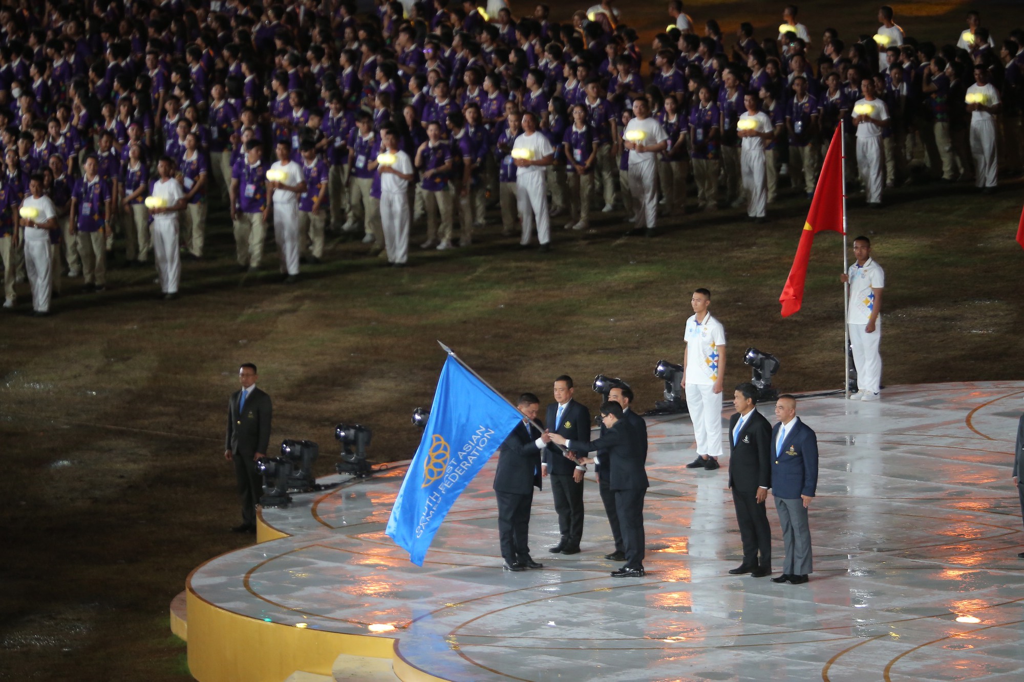 Lễ bế mạc SEA Games 32 và giới thiệu về chủ nhà SEA Games 33 - Ảnh 6.