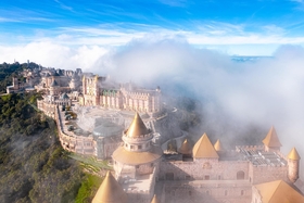 Wir verraten Ihnen, wie Sie die richtige Kleidung für einen Besuch in den Ba Na Hills auswählen, um superschöne Fotos zu machen