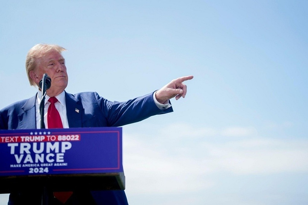 トランプ氏、当選したらハイチからの移民を強制送還すると警告 Ông Trump dọa trục xuất người nhập cư từ Haiti nếu đắc cử - 1