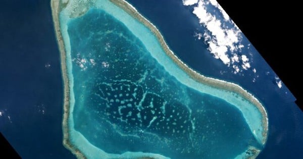 China realiza ejercicios militares cerca de Scarborough Shoal