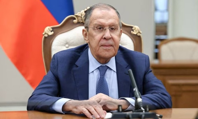 El ministro de Asuntos Exteriores ruso, Sergei Lavrov, asiste a una conferencia de prensa en Pyongyang, Corea del Norte, en octubre. Foto: Reuters