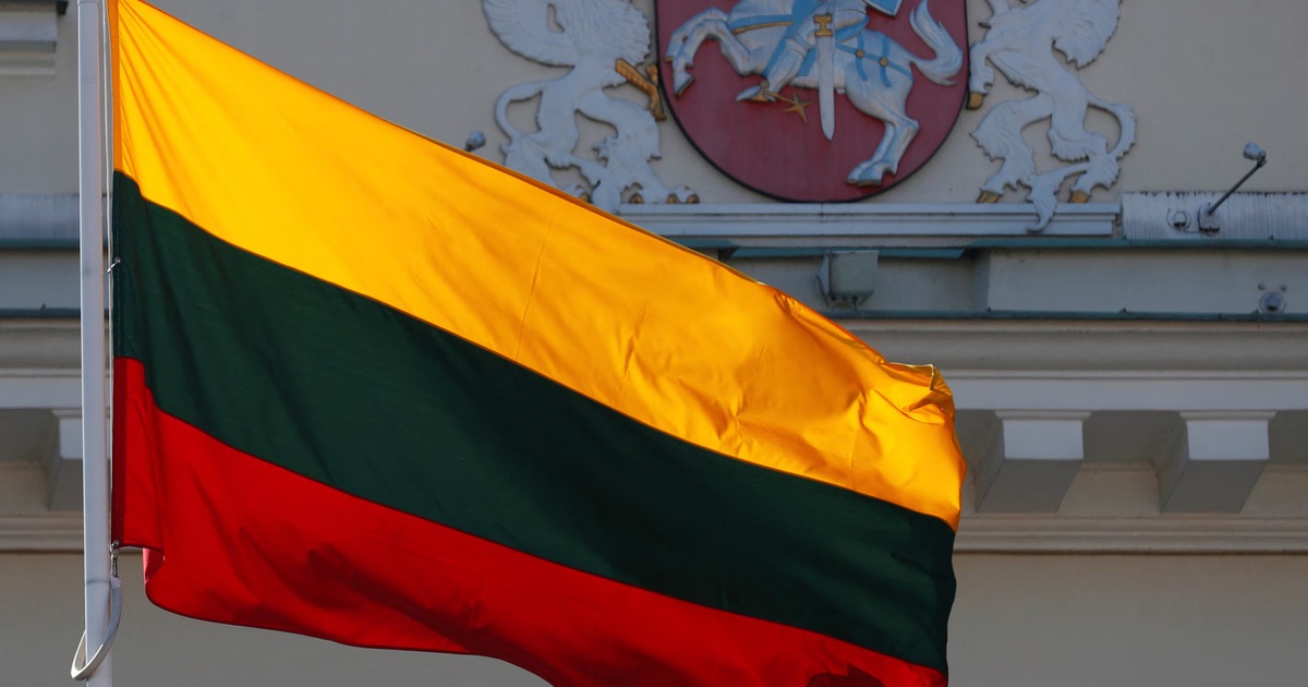 China warns of retaliation after Lithuania expels diplomats