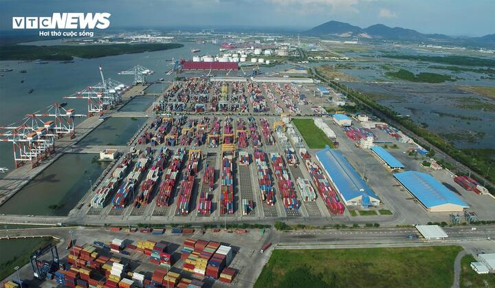 Hafen Cai Mep – Thi Vai.