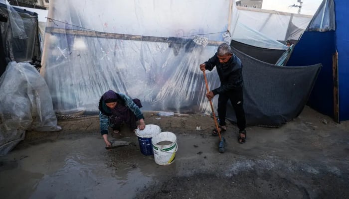 Gaza residents face new threats as winter approaches