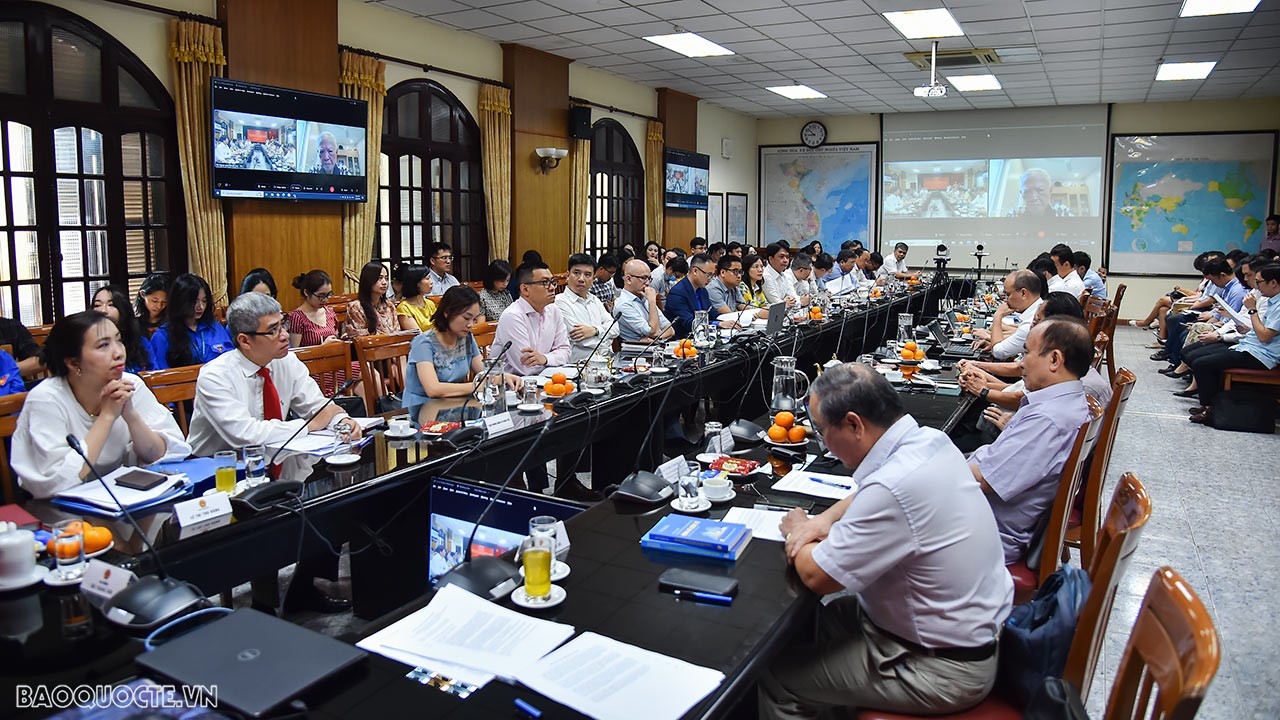 Trường phái đối ngoại và ngoại giao 'cây tre Việt Nam' dựa trên nền tảng tư tưởng ngoại giao Hồ Chí Minh