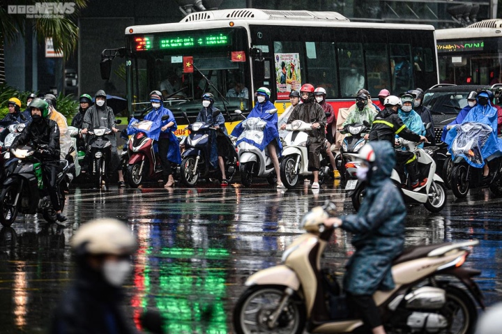 Wettervorhersage für den 27. Juni: Hanoi hat Gewitter in der Nacht und am Morgen, tagsüber sonnig - 1