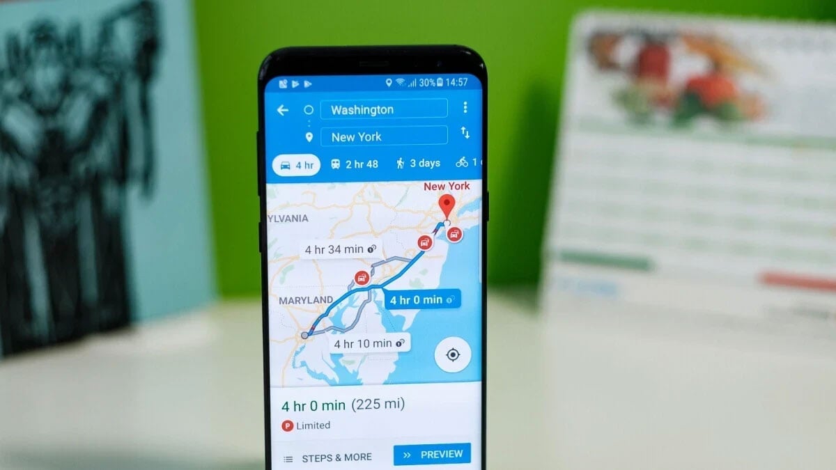 Tìm địa điểm yêu thích nhanh hơn bằng biểu tượng cảm xúc trên Google Maps - Ảnh 1.